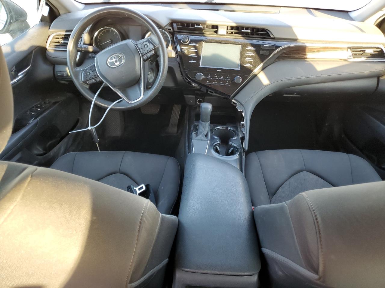 2020 Toyota Camry Le VIN: 4T1C11AK0LU913401 Lot: 93891465