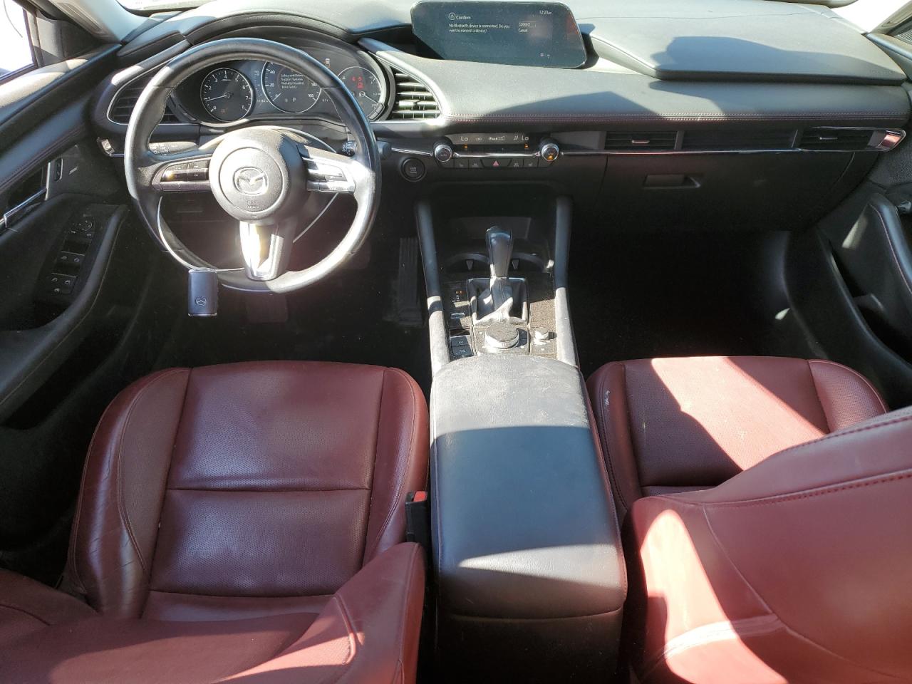 2022 Mazda 3 Preferred VIN: 3MZBPACL1NM317528 Lot: 90677915