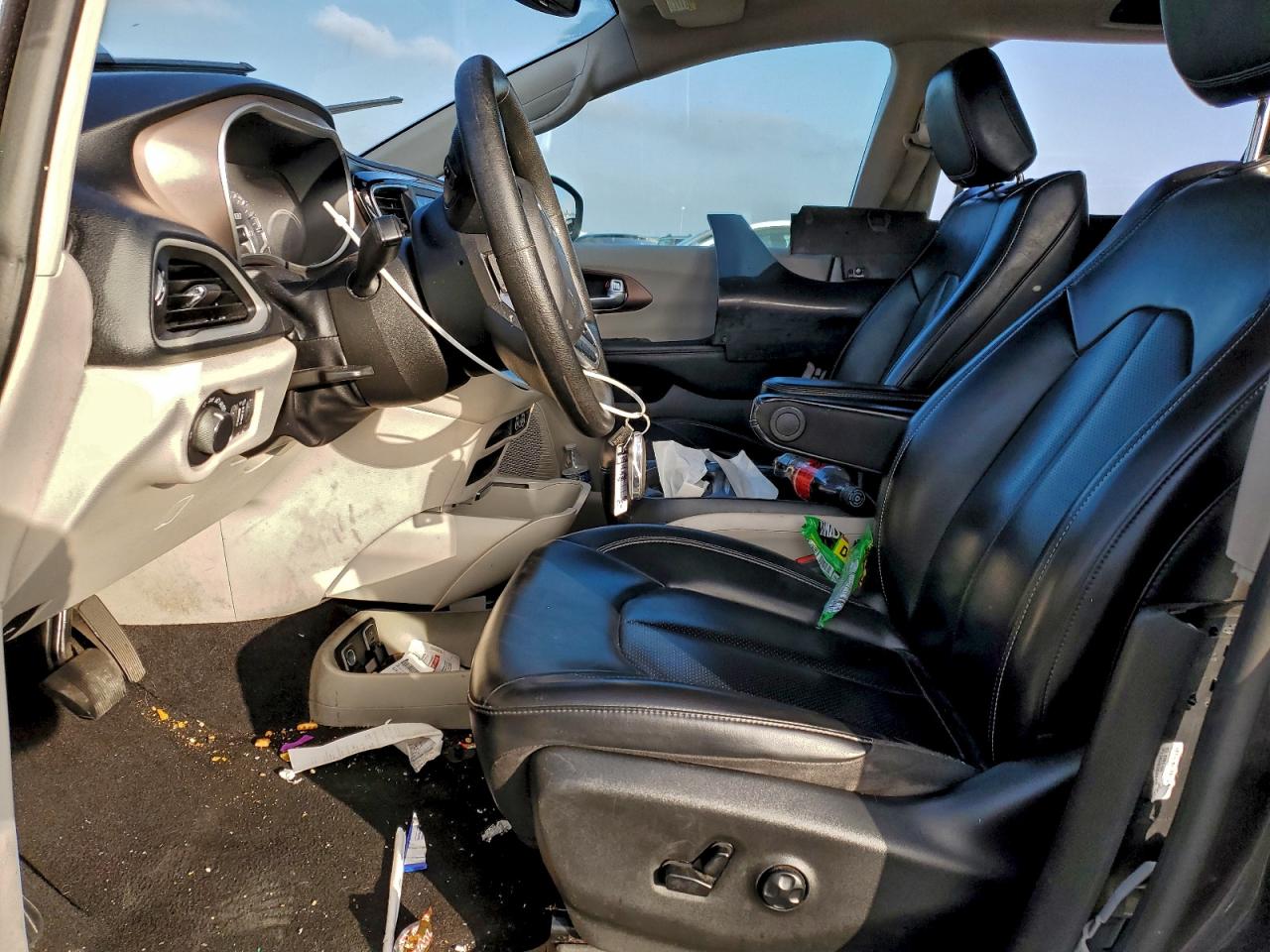 2021 Chrysler Voyager Lxi VIN: 2C4RC1DG8MR505808 Lot: 94218605