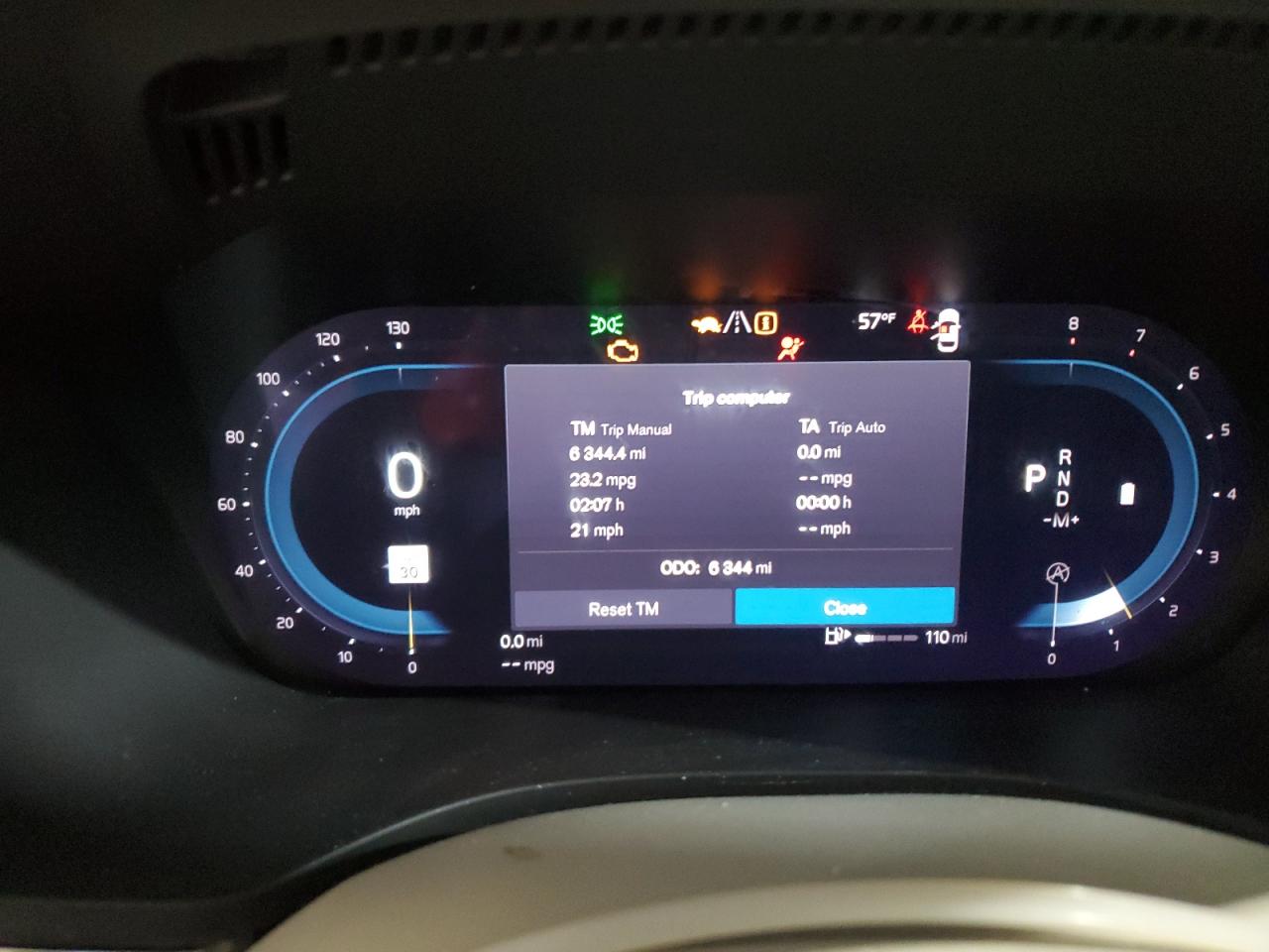 2025 Volvo Xc60 Ultra VIN: YV4M12RM6S1054865 Lot: 93014325