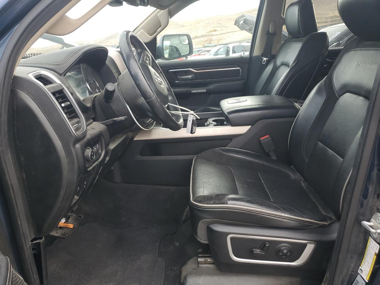 2019 Ram 1500 Laramie VIN: 1C6SRFJTXKN631930 Lot: 90756605