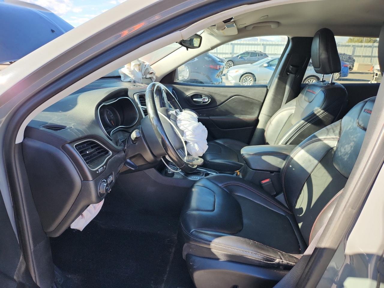 2019 Jeep Cherokee Trailhawk VIN: 1C4PJMBN5KD457605 Lot: 93691525