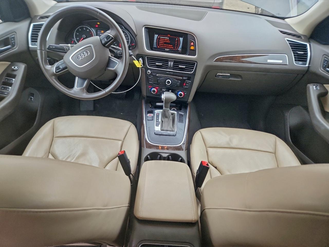 2016 Audi Q5 Premium VIN: WA1C2AFP3GA056059 Lot: 93369905