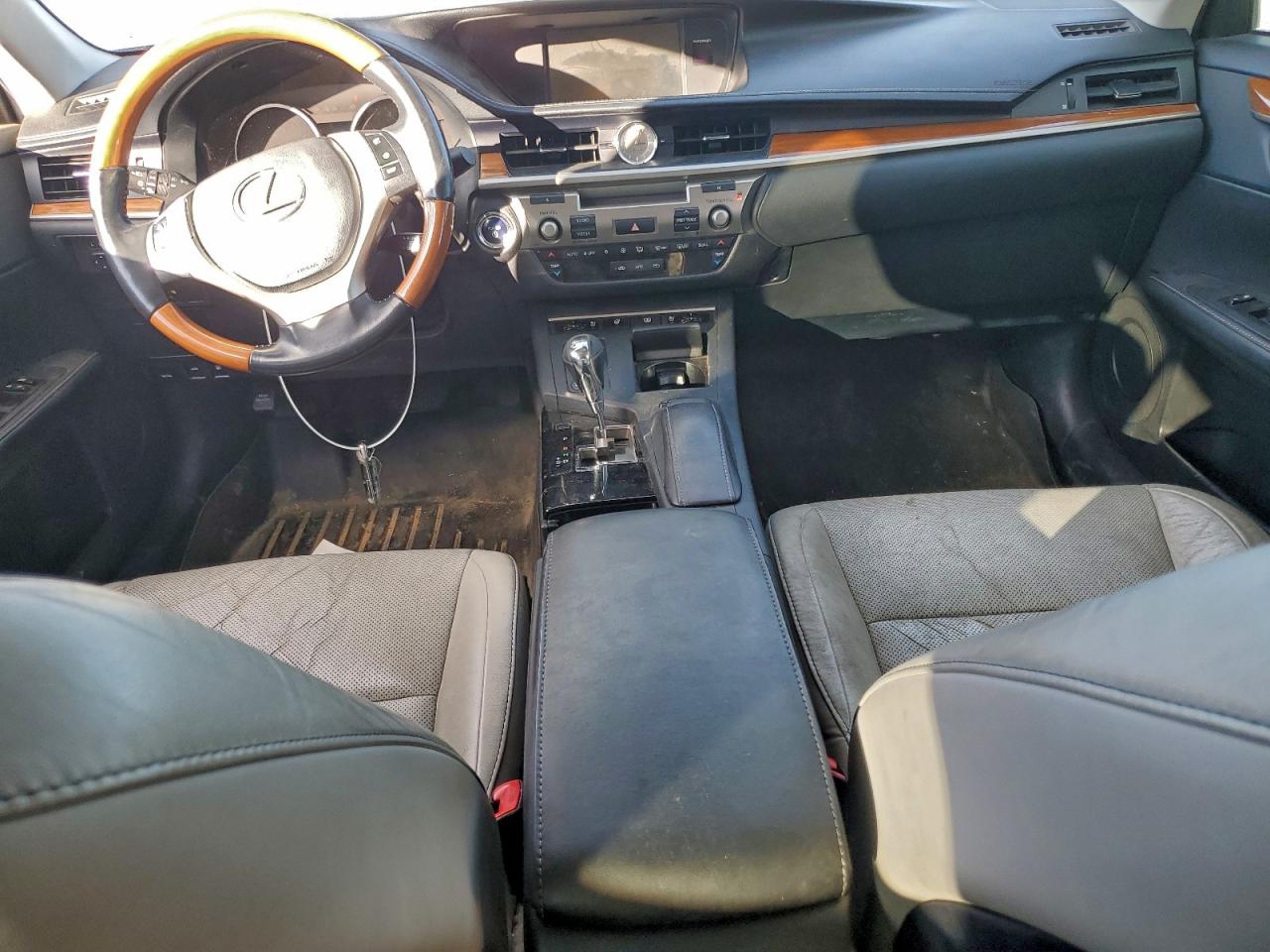 2013 Lexus Es 300H VIN: JTHBW1GG3D2028271 Lot: 94349015