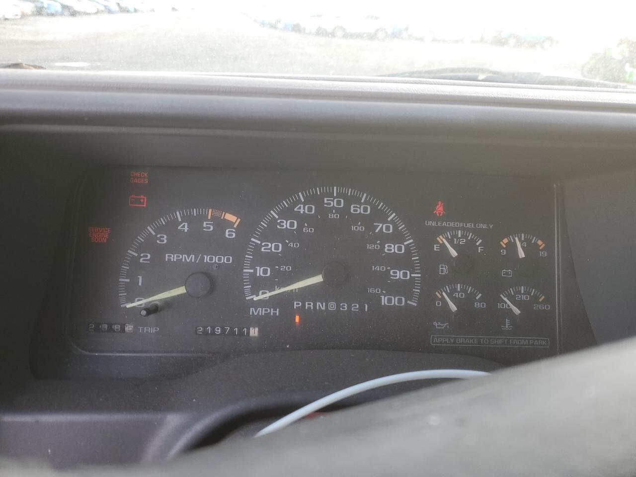 1996 GMC Sierra K1500 VIN: 2GTEK19R1T1554762 Lot: 93528445