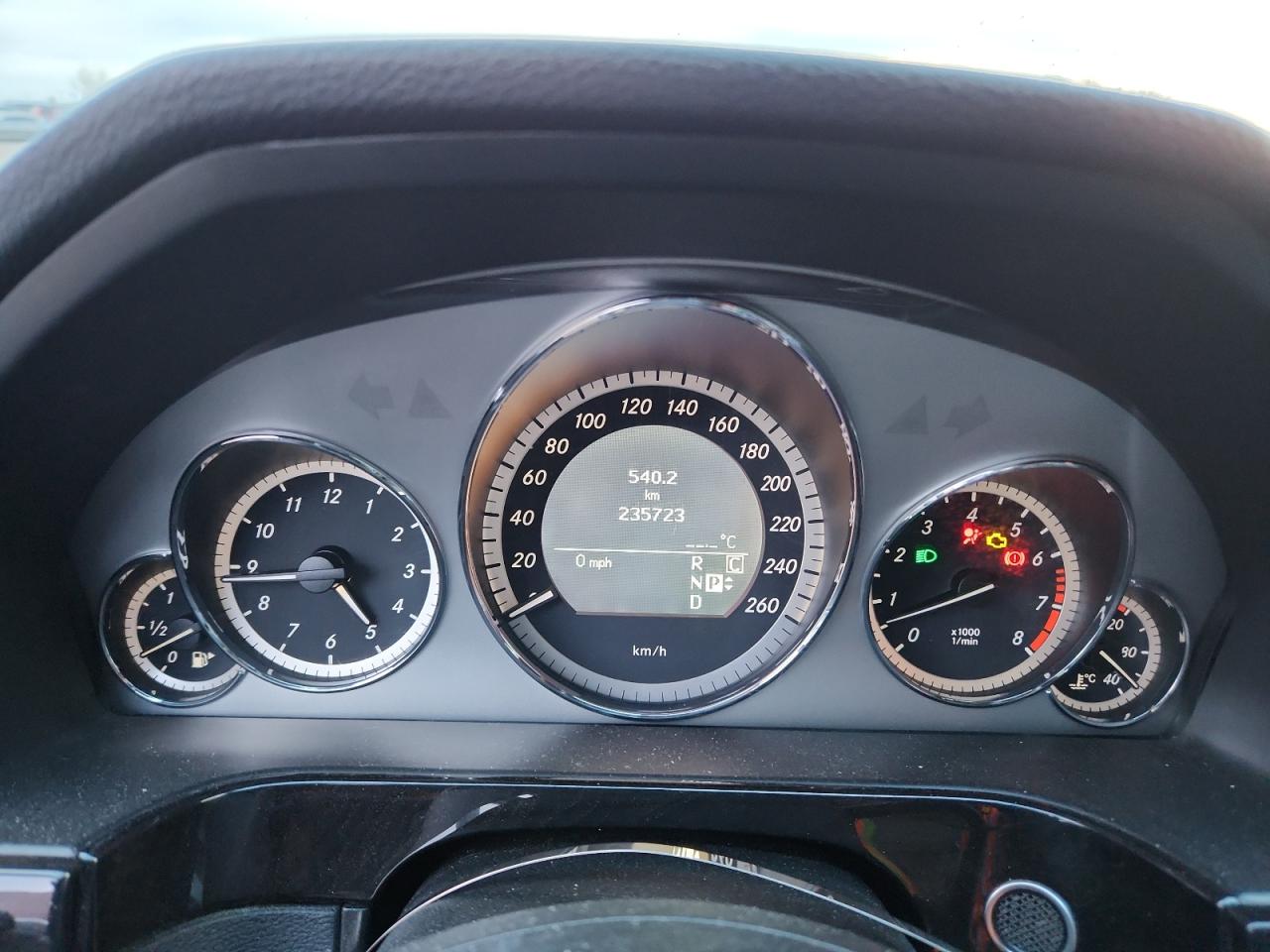 2010 Mercedes-Benz E 350 4Matic VIN: WDDHF8HB9AA257200 Lot: 93134795