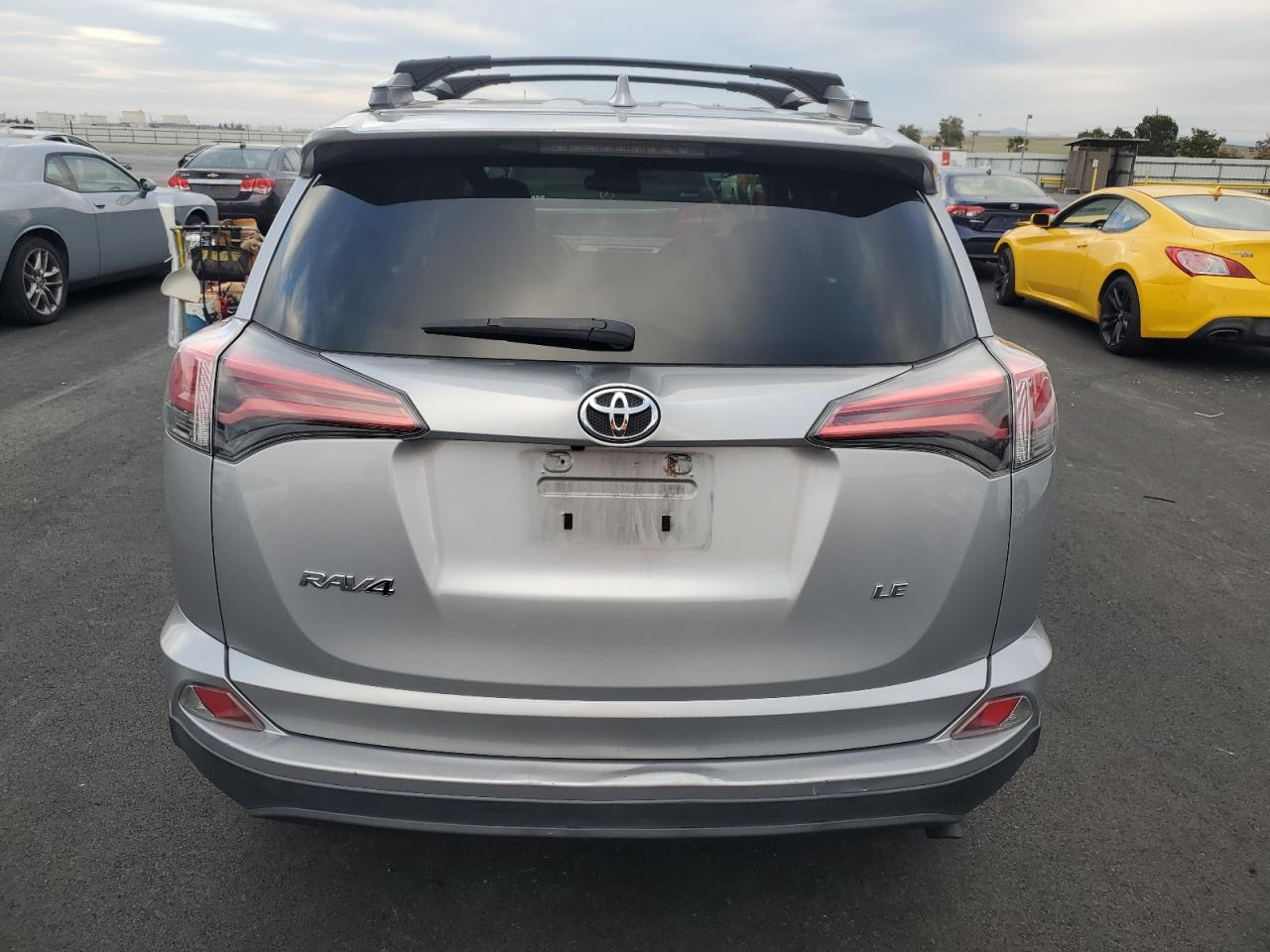 2017 Toyota Rav4 Le VIN: 2T3ZFREV4HW342945 Lot: 85431185