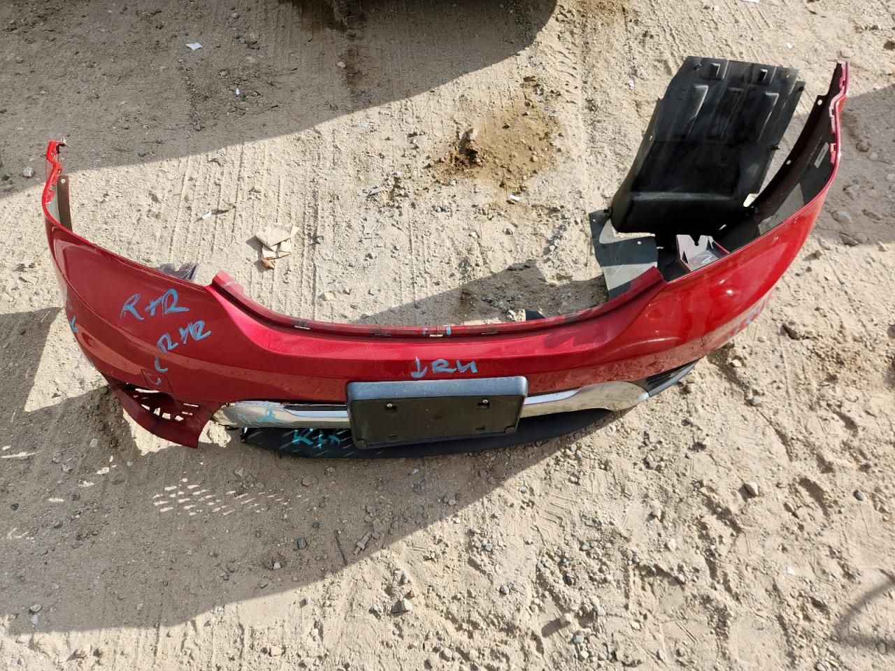 2018 Dodge Journey Crossroad VIN: 3C4PDCGGXJT379066 Lot: 92457295