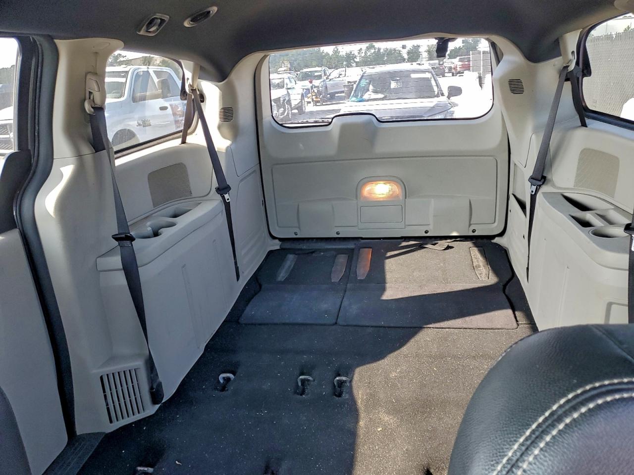 2019 Dodge Grand Caravan Sxt VIN: 2C4RDGCGXKR736594 Lot: 93836395