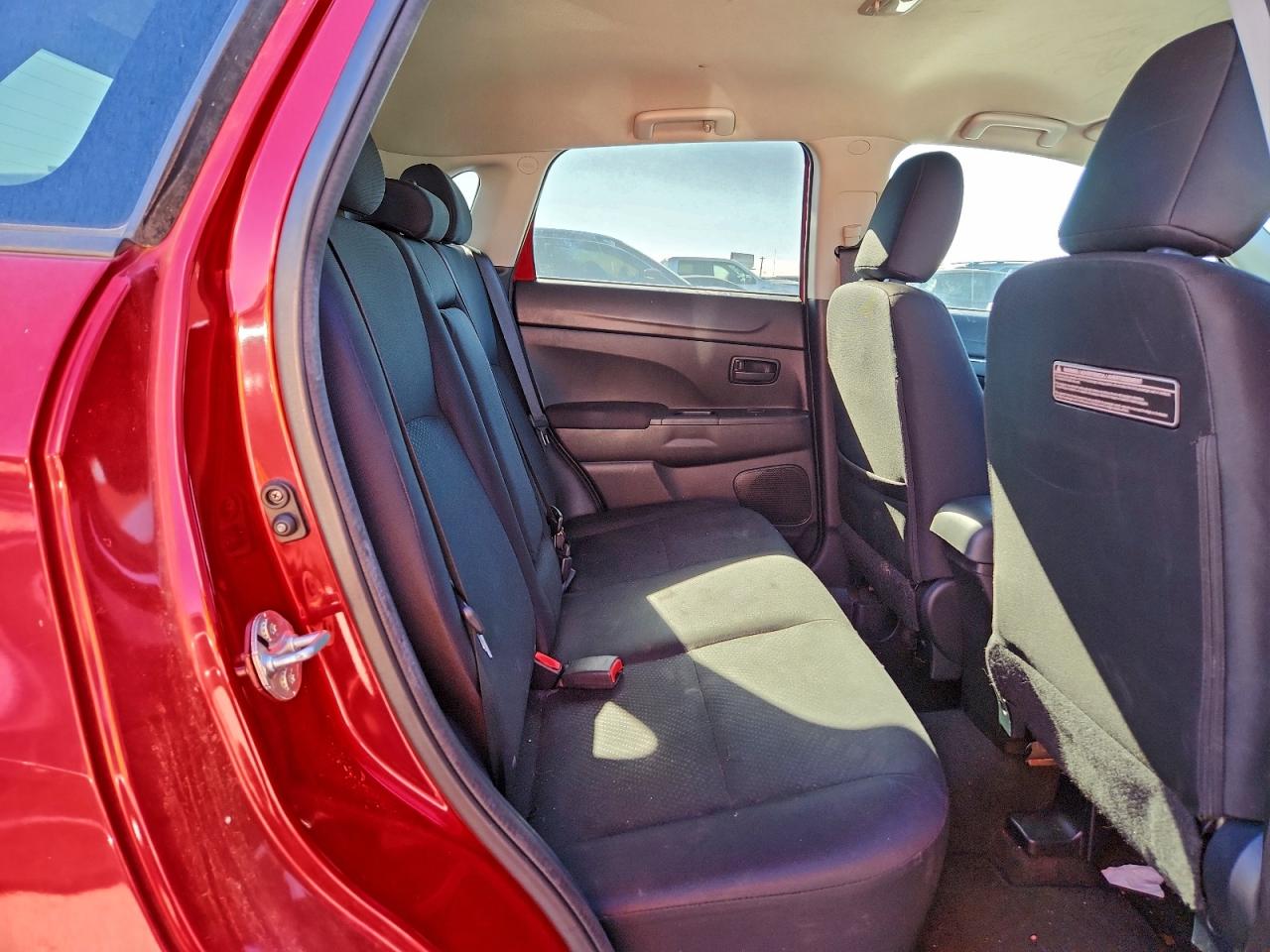 2015 Mitsubishi Outlander Sport Es VIN: 4A4AP3AW2FE037219 Lot: 94342405