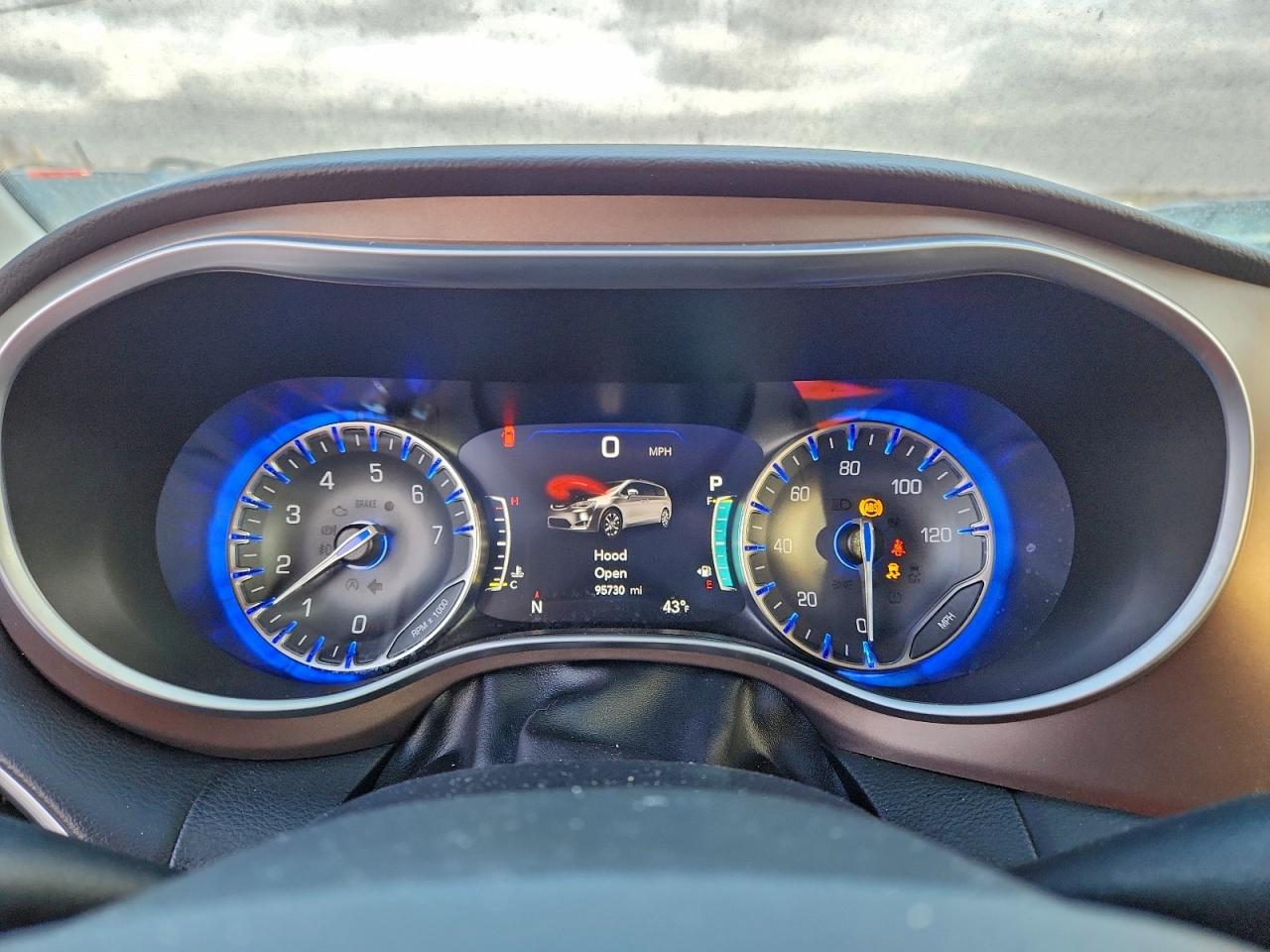 2017 Chrysler Pacifica Touring L Plus VIN: 2C4RC1EG4HR647805 Lot: 92295275