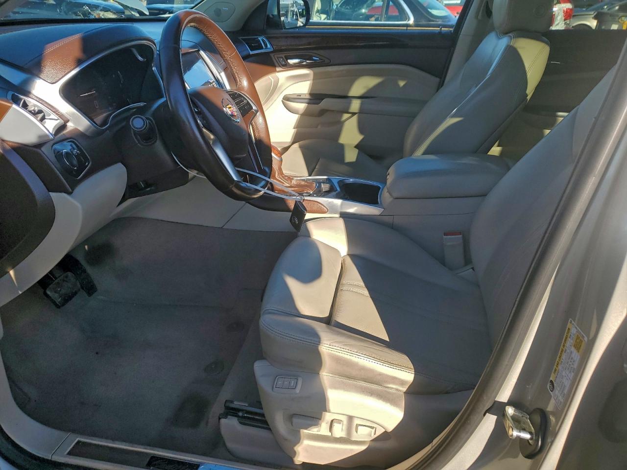 2014 Cadillac Srx Luxury Collection VIN: 3GYFNBE31ES579262 Lot: 93747635