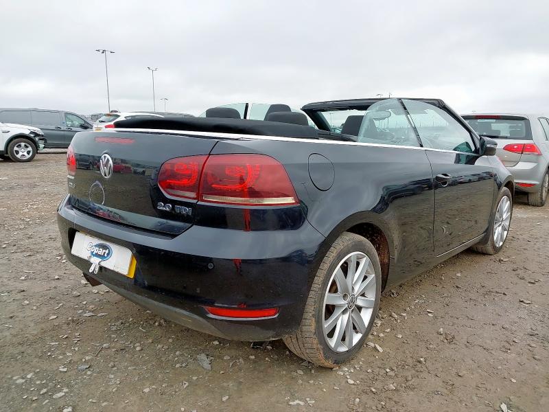2015 VOLKSWAGEN GOLF SE