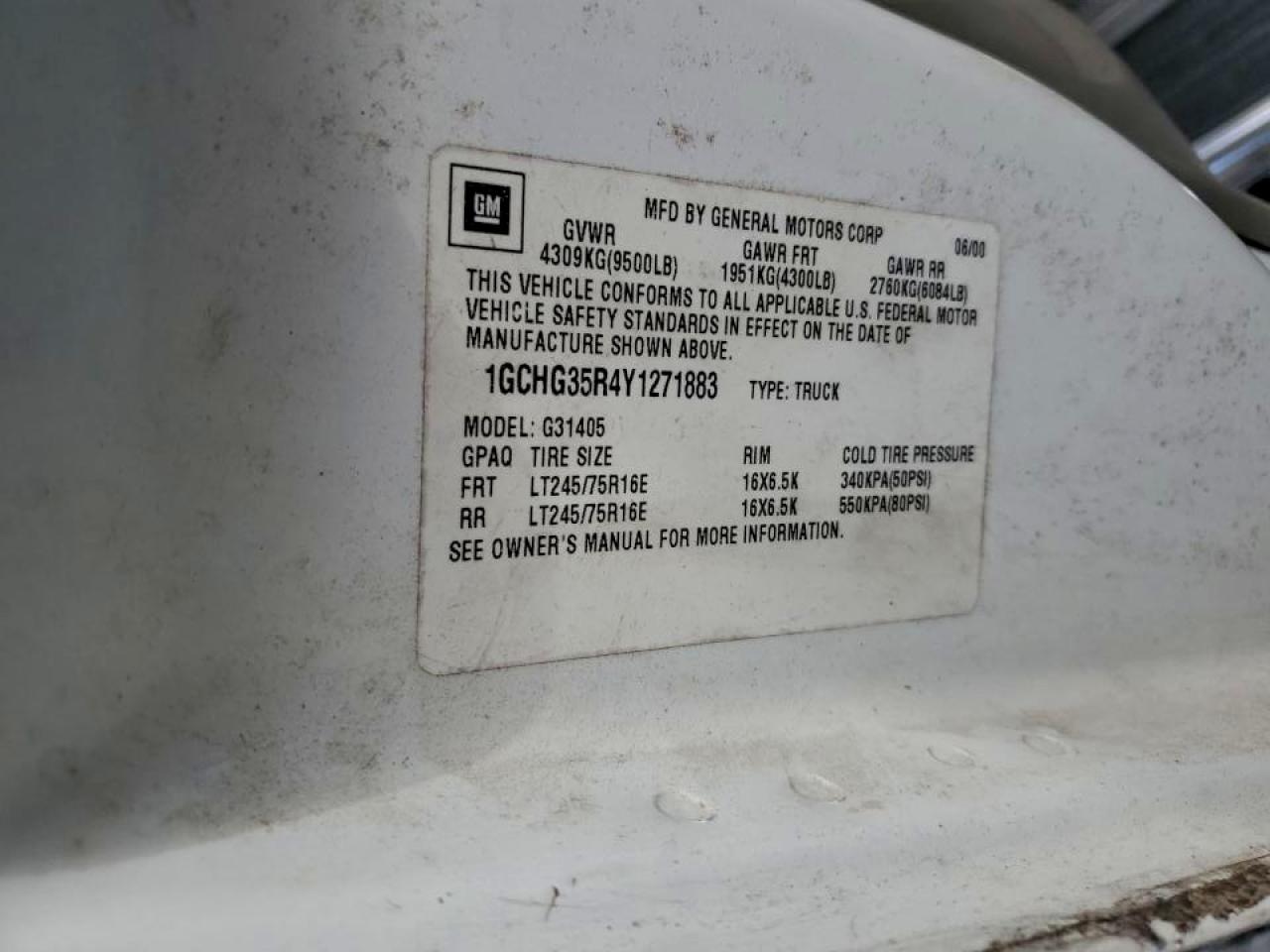 2000 Chevrolet Express G3500 VIN: 1GCHG35R4Y1271883 Lot: 63808515