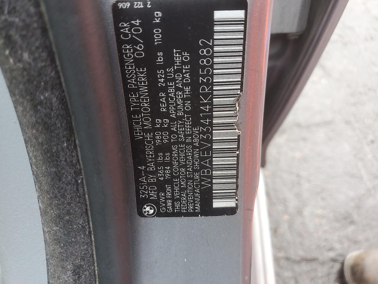 2004 BMW 325 I VIN: WBAEV33414KR35882 Lot: 91925855