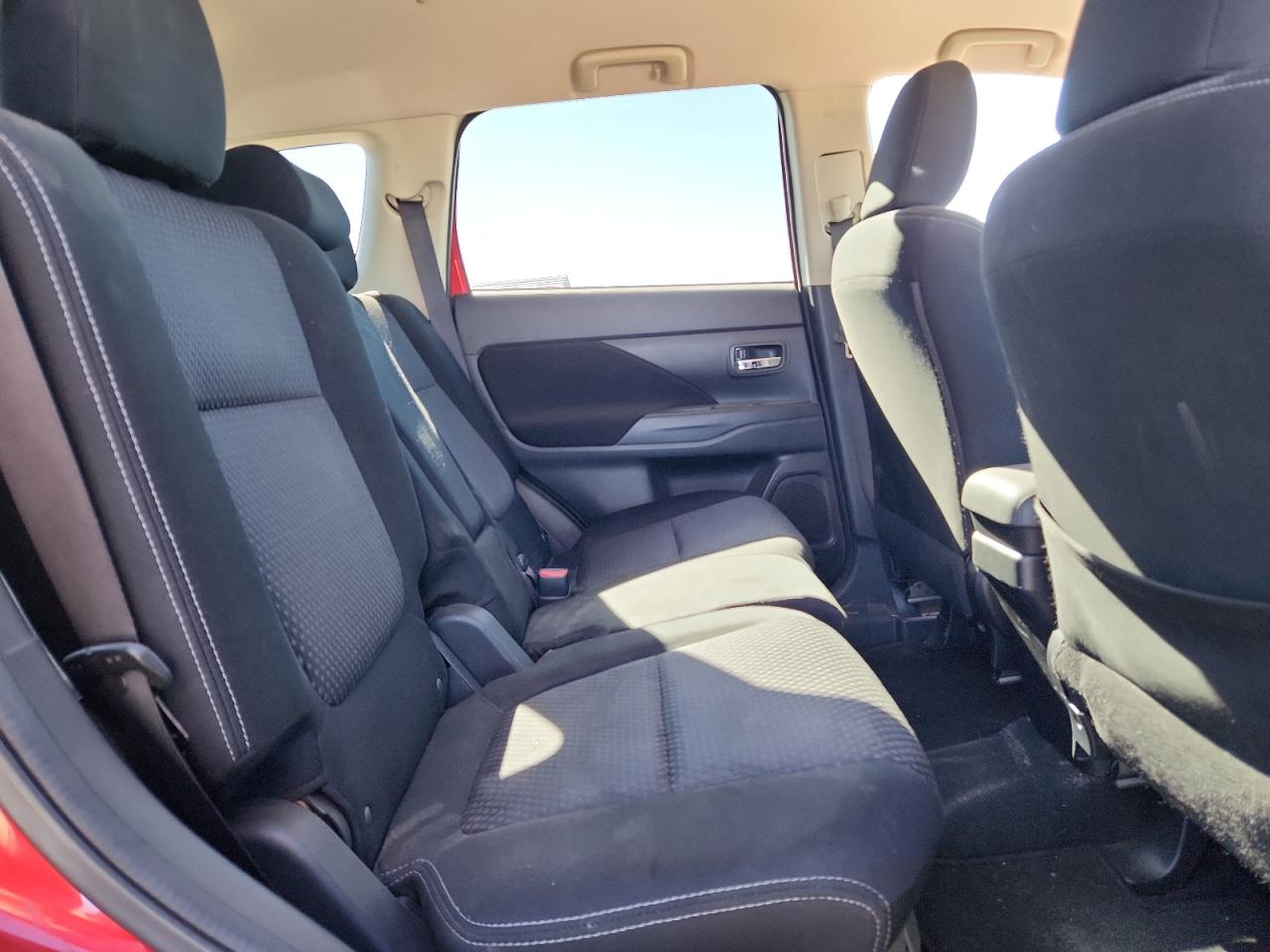 2018 Mitsubishi Outlander Es VIN: JA4AD2A30JZ062082 Lot: 91426885