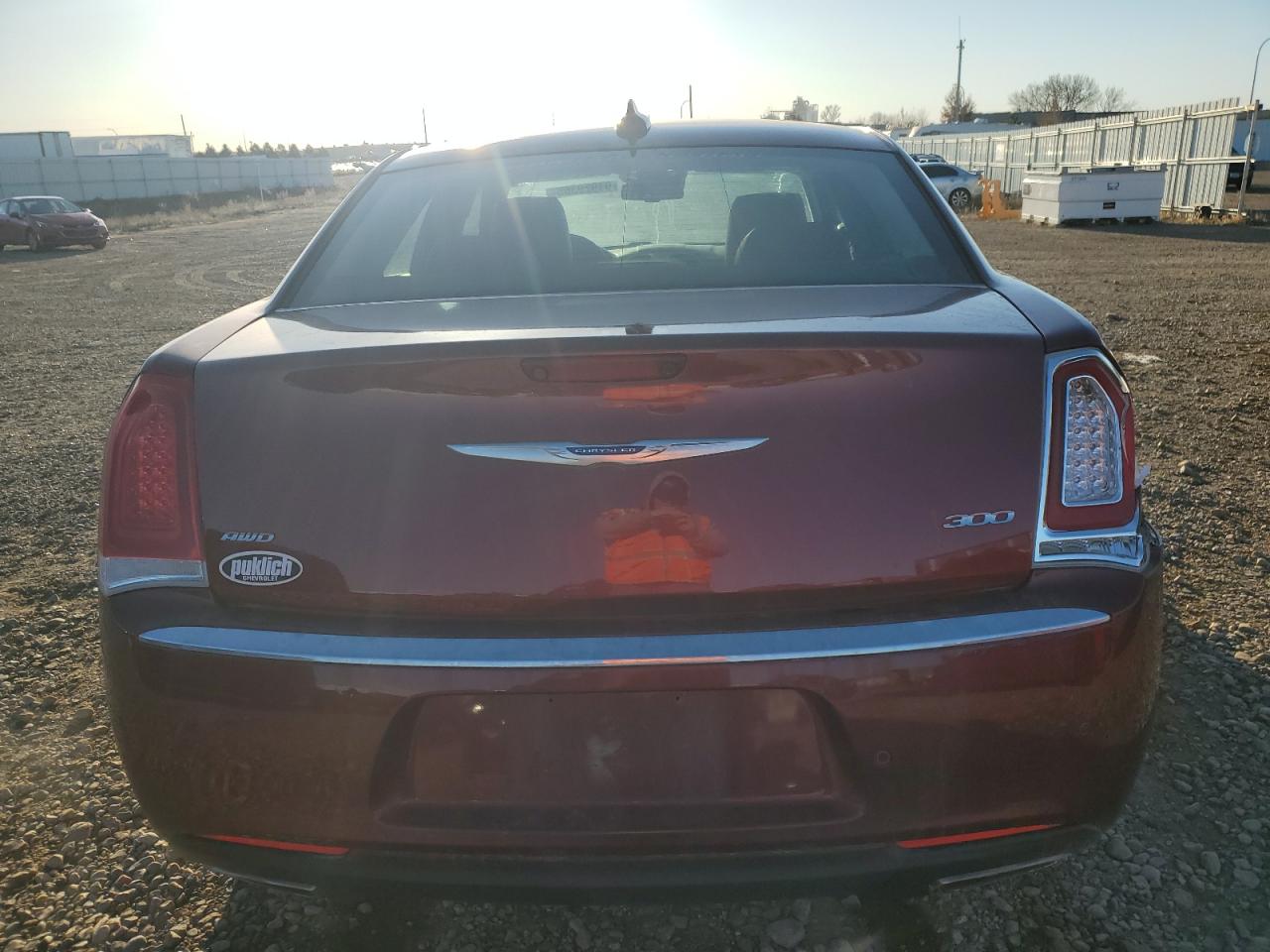 2018 Chrysler 300 Limited VIN: 2C3CCAKG4JH304339 Lot: 91929365