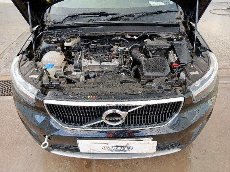 2021 VOLVO XC40 1.5 T3 [163] MOMENTUM 5DR