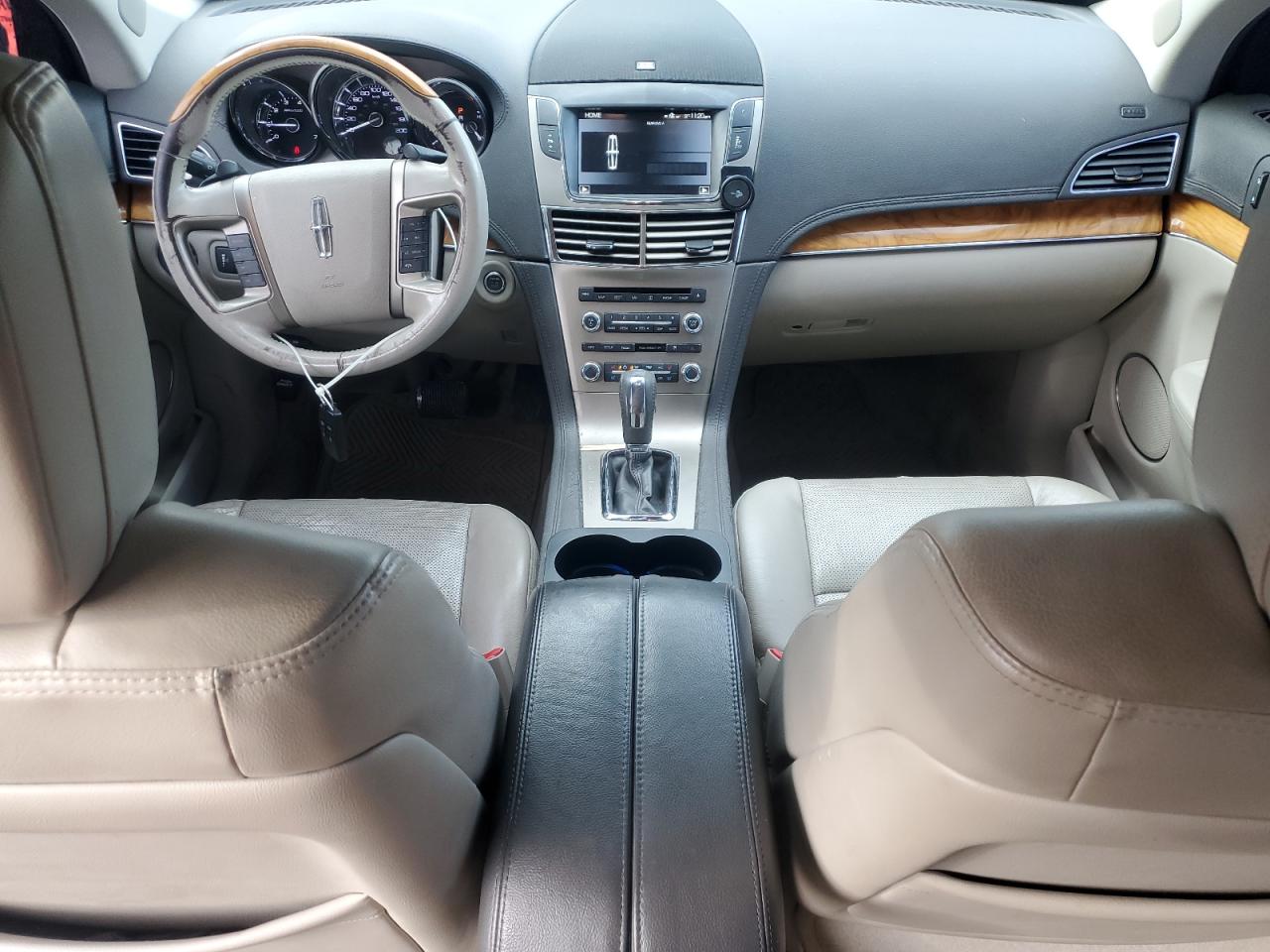 2011 Lincoln Mkt VIN: 2LMHJ5AR9BBJ52046 Lot: 92038645