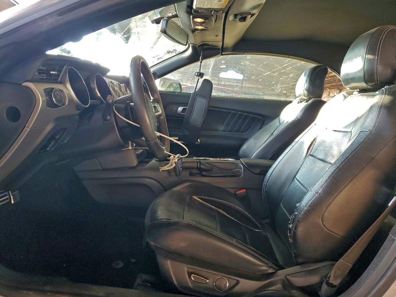 2019 Ford Mustang VIN: 1FATP8UH0K5158342 Lot: 93935635