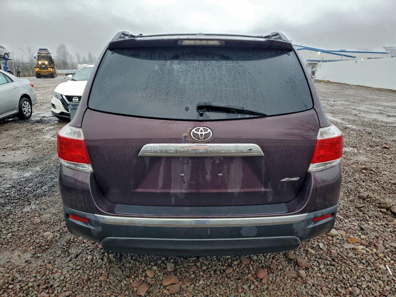 2011 Toyota Highlander Base VIN: 5TDBK3EH2BS063958 Lot: 93853145