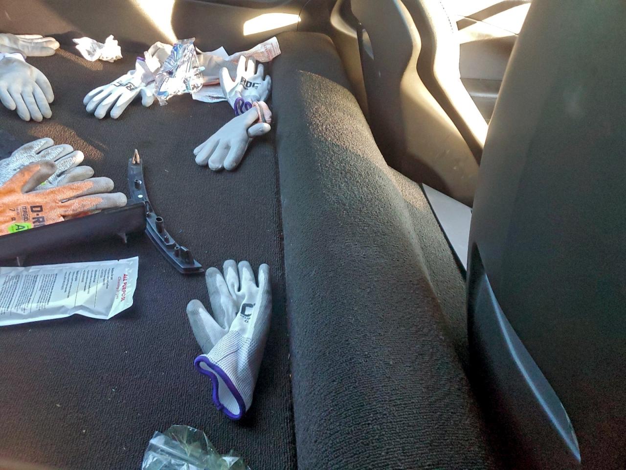 2015 Chevrolet Corvette Stingray Z51 1Lt VIN: 1G1YG2D70F5110066 Lot: 94090175