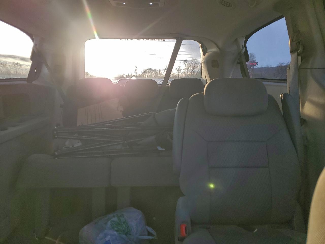 2008 Chrysler Town & Country Touring VIN: 2A8HR54P68R841263 Lot: 93761795