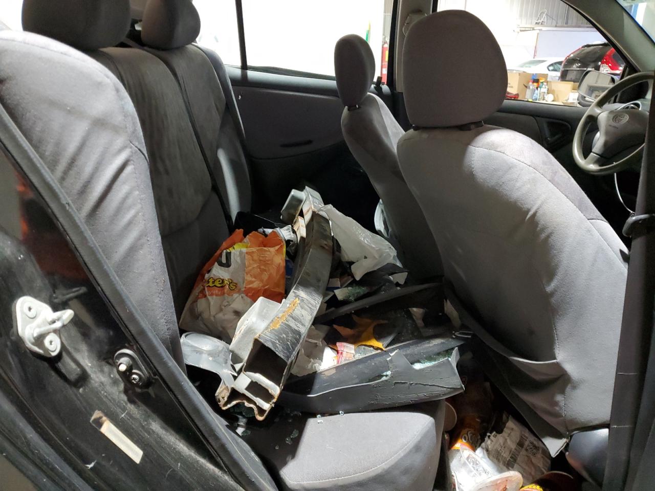 2000 Toyota Echo VIN: JTDBT1237Y0094130 Lot: 92227655