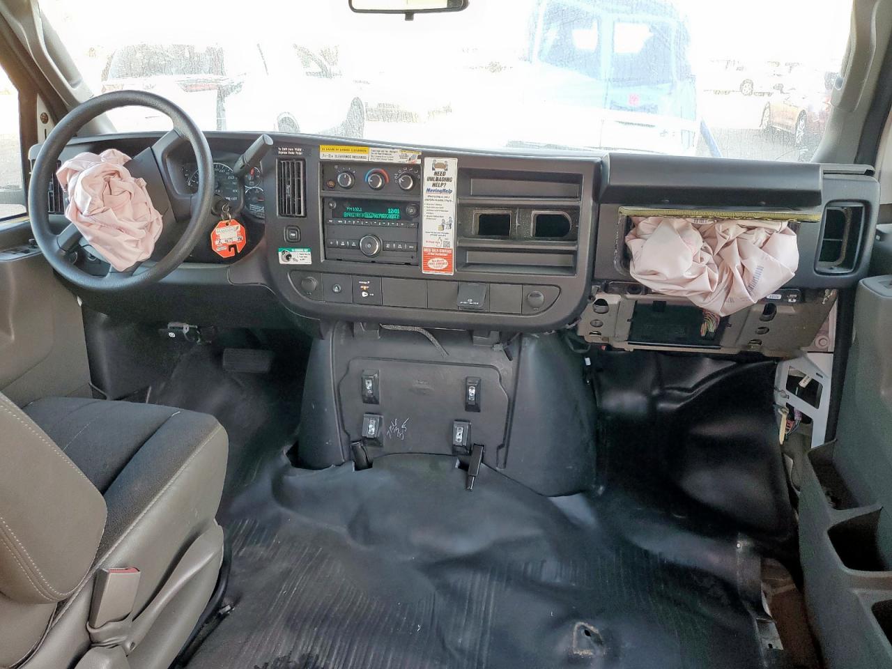 2024 GMC Savana Delivery Van VIN: 1GTW7AFP5R1139449 Lot: 92138855