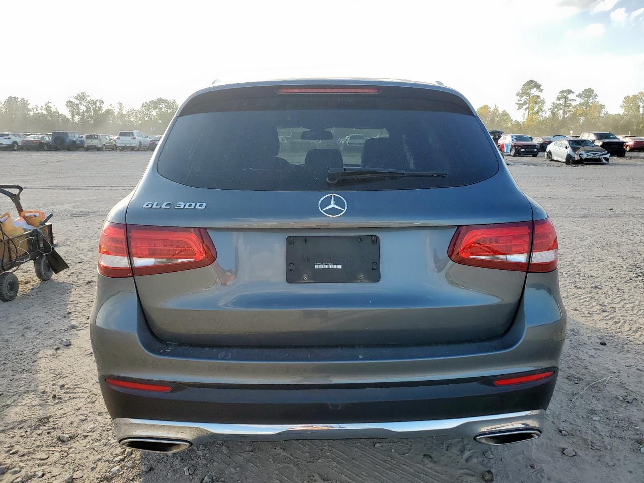 2017 Mercedes-Benz Glc 300 VIN: WDC0G4JB2HF138628 Lot: 90356525