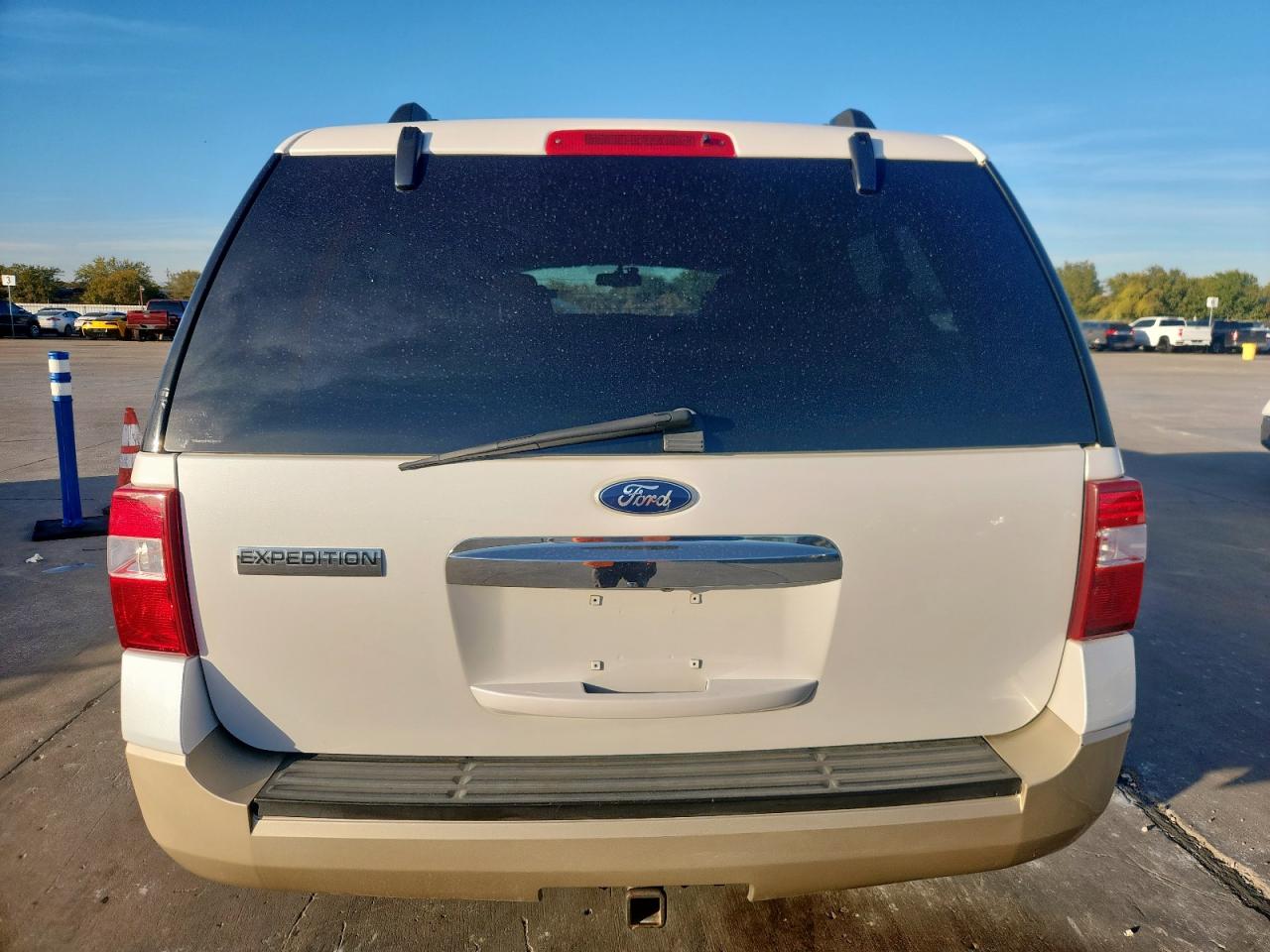 2010 Ford Expedition El Eddie Bauer VIN: 1FMJK1H51AEB60232 Lot: 91884055