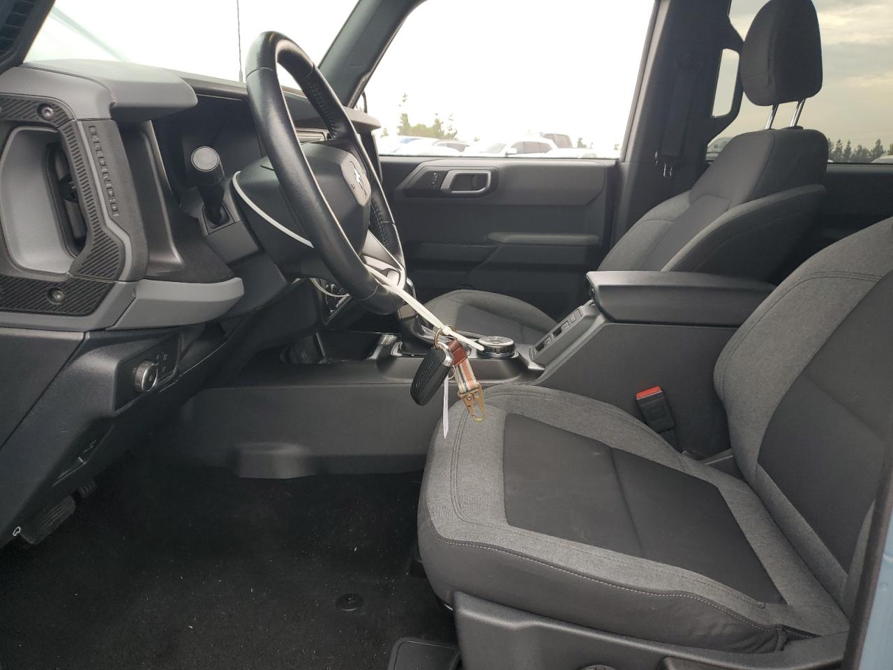 2021 Ford Bronco Base VIN: 1FMDE5BH4MLA60799 Lot: 92712395