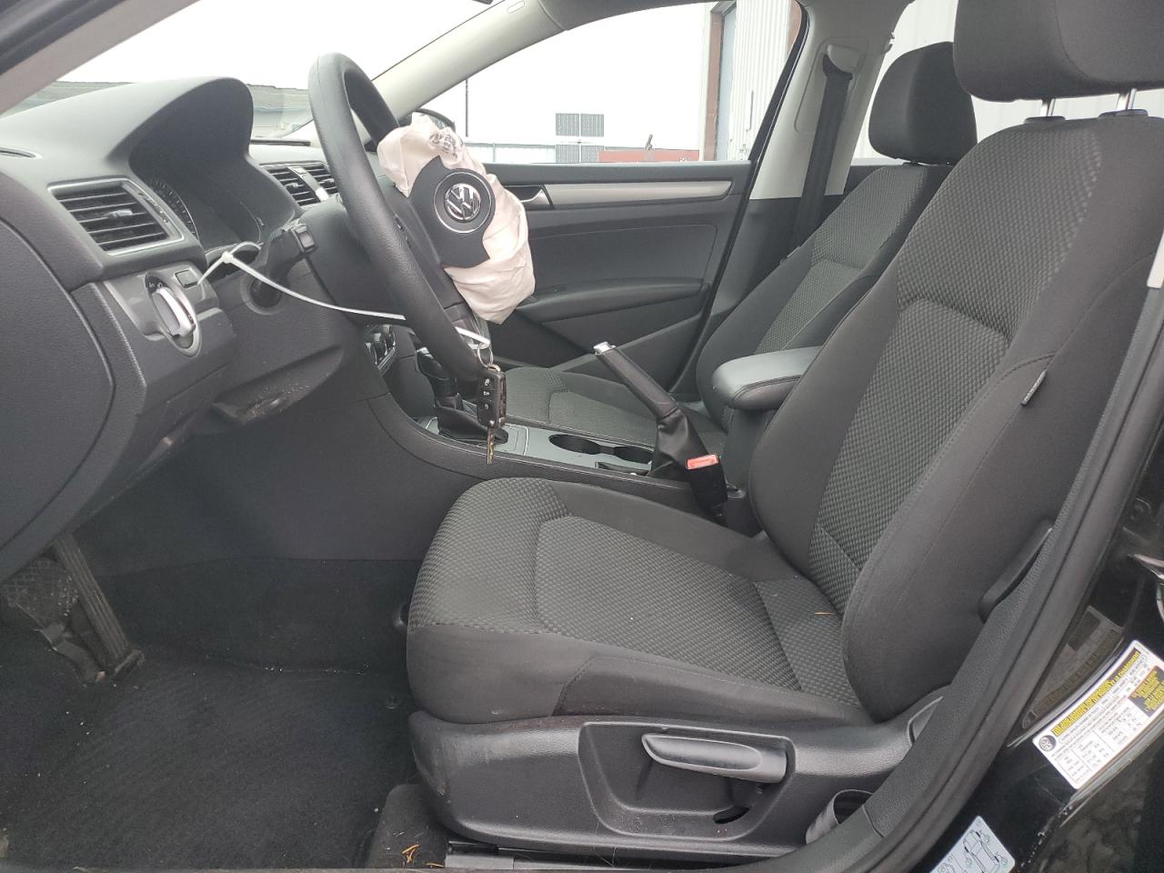 2013 Volkswagen Passat S VIN: 1VWAH7A39DC121139 Lot: 93282645