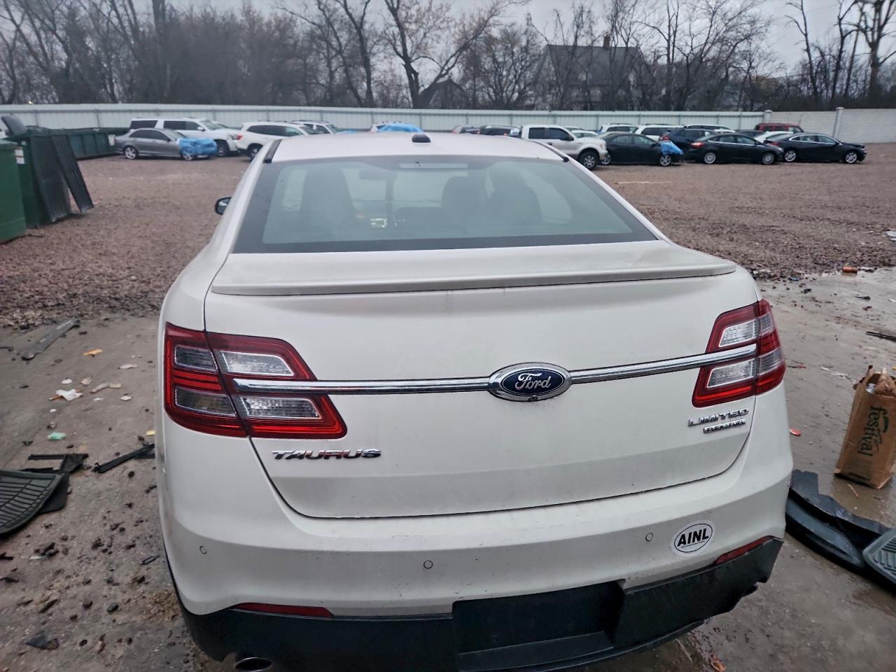 2015 Ford Taurus Limited VIN: 1FAHP2F82FG131749 Lot: 94183215
