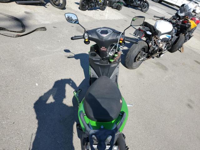2024 AMIG SCOOTER  