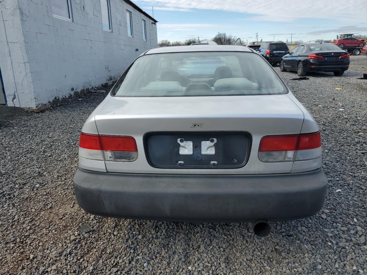 1998 Honda Civic Ex VIN: 1HGEJ8243WL071946 Lot: 93090485