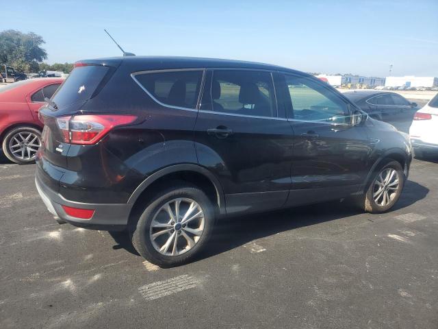  FORD ESCAPE 2017 Черный