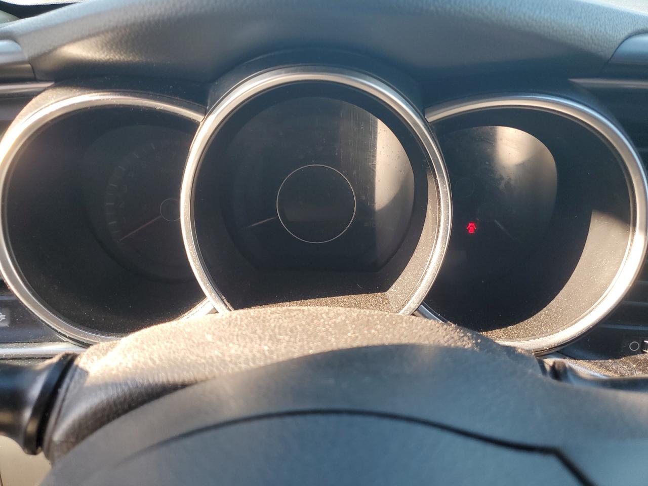 2014 Kia Optima Lx VIN: 5XXGM4A71EG285268 Lot: 92253595