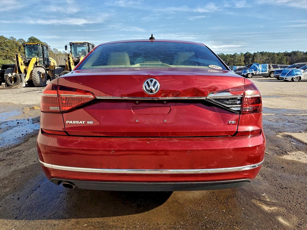 2018 Volkswagen Passat Se VIN: 1VWBA7A35JC039199 Lot: 92222405