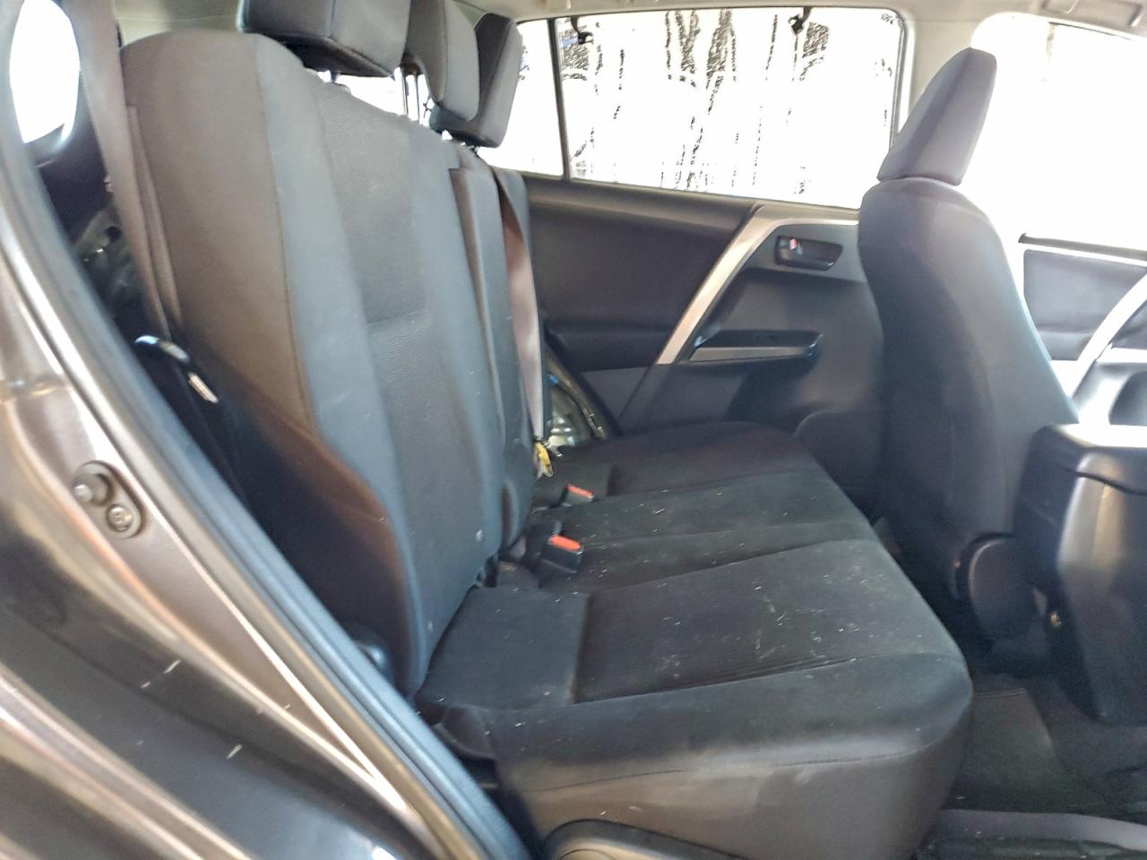 2017 Toyota Rav4 Le VIN: JTMZFREV6HJ129526 Lot: 93972445