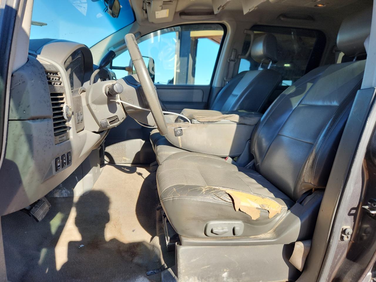 2005 Nissan Titan Xe VIN: 1N6BA07B15N575387 Lot: 90650325