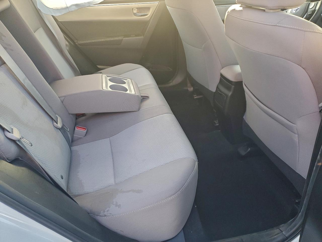 2016 Toyota Corolla L VIN: 5YFBURHE0GP519924 Lot: 94933825