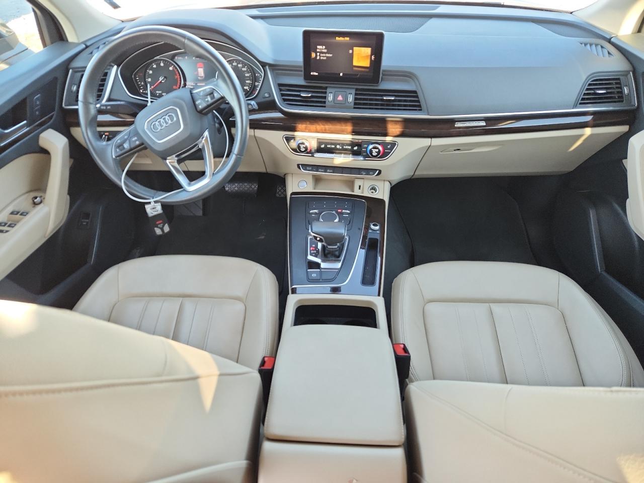 2020 Audi Q5 Premium VIN: WA1ANAFY9L2002843 Lot: 93188575