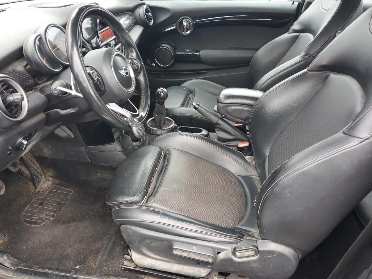 2015 Mini Cooper S VIN: WMWXP7C51F2A60828 Lot: 92098035