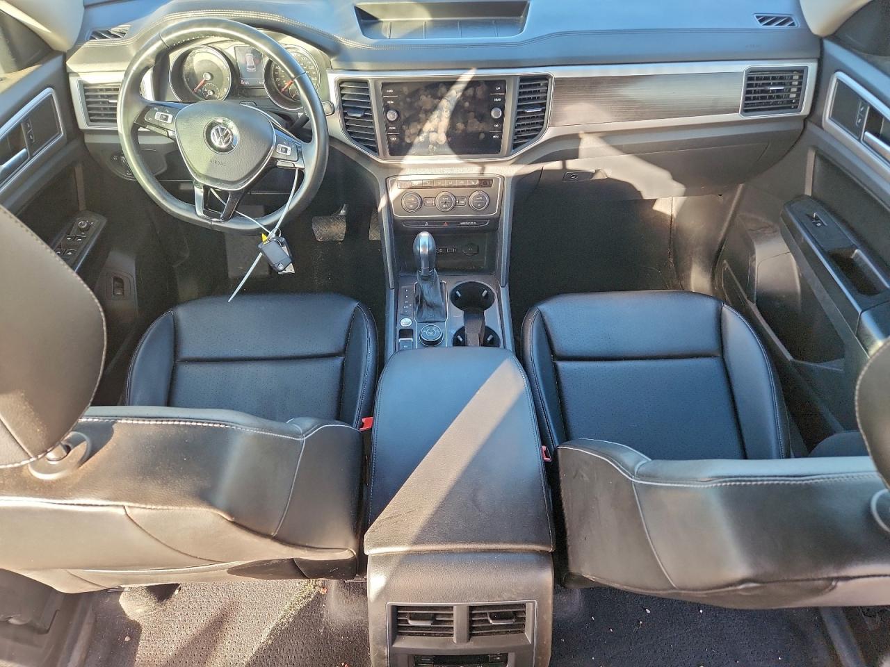 2018 Volkswagen Atlas Se VIN: 1V2LR2CA6JC577990 Lot: 93419095