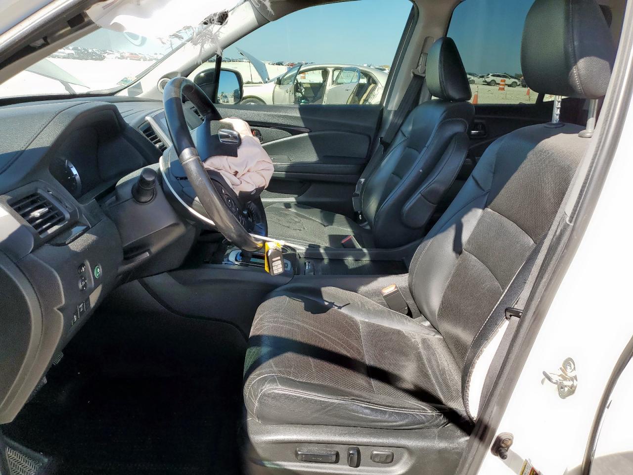 2017 Honda Ridgeline Rtl VIN: 5FPYK3F71HB033239 Lot: 91637725