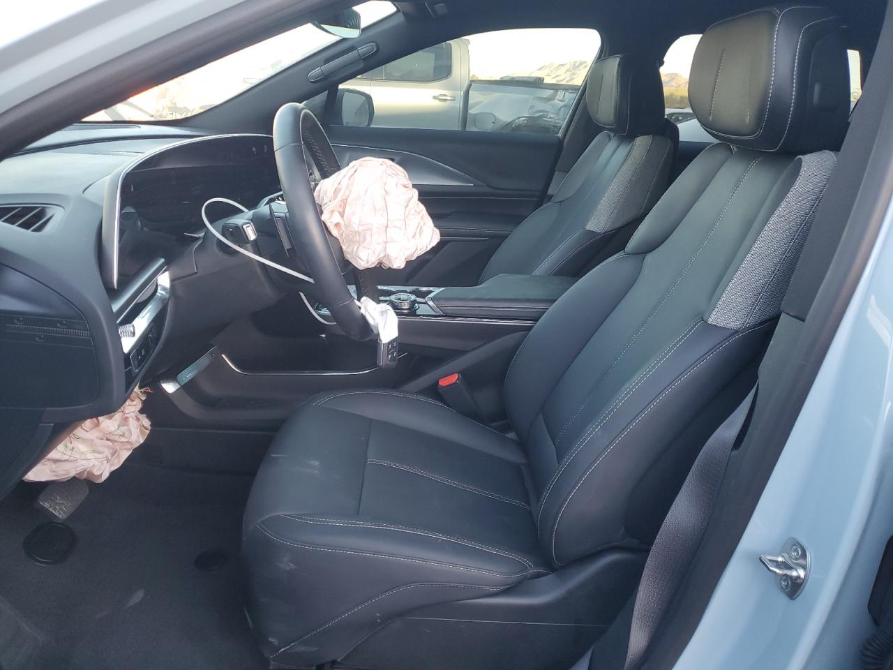 2024 Cadillac Lyriq Tech VIN: 1GYKPMRK8RZ136721 Lot: 91701465