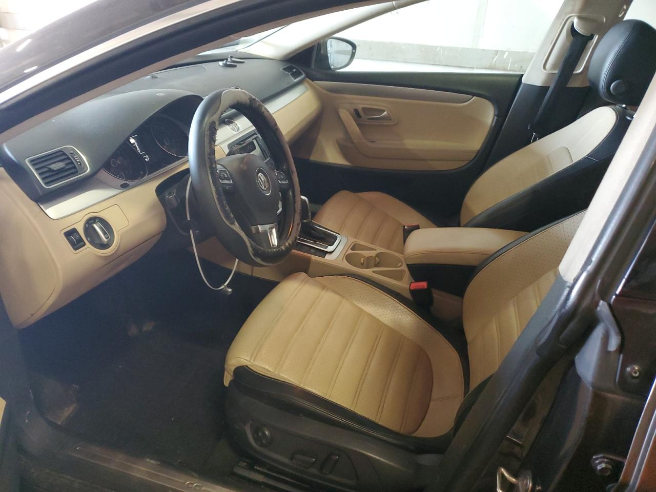 2014 Volkswagen Cc Sport VIN: WVWBP7AN4EE536130 Lot: 92249135