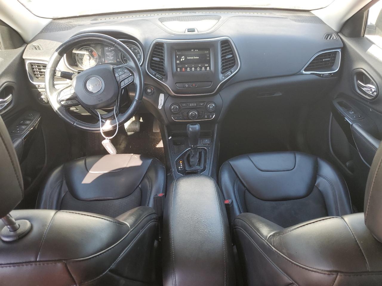 2019 Jeep Cherokee Latitude Plus VIN: 1C4PJLLX7KD300927 Lot: 91231065