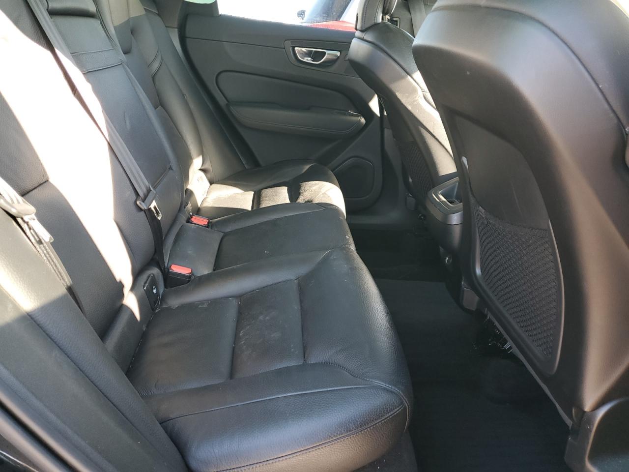 2020 Volvo Xc60 T5 Momentum VIN: YV4102RK7L1488685 Lot: 92626525